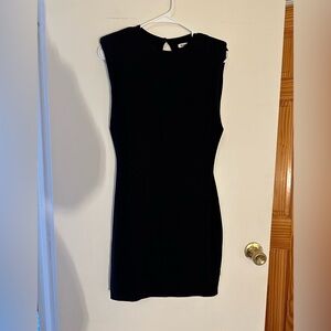 Black Sleeveless Dress